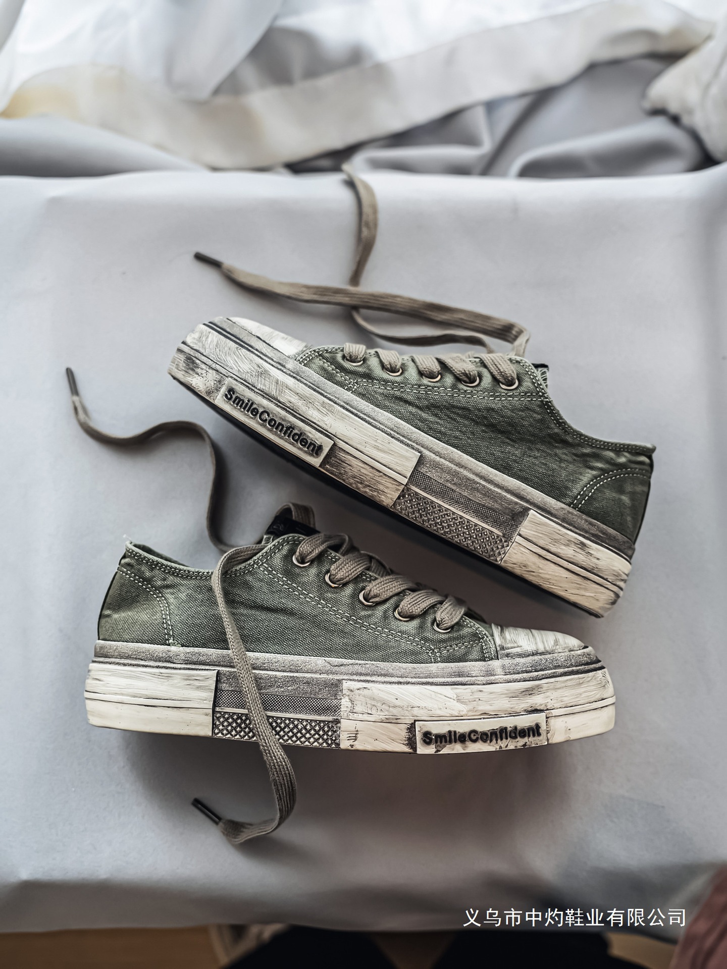 做旧设计男鞋子潮鞋2024年做旧擦色帆布鞋男生港风百搭脏脏鞋板鞋
