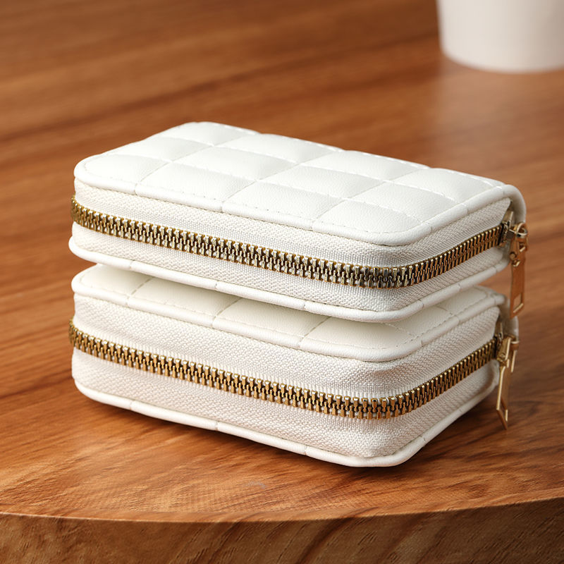 Titular de la tarjeta exquisito de gama alta de las mujeres 2021 nuevo diseño de nicho estilo ins posición de tarjeta múltiple de gran capacidad Sentido de gama alta pequeño