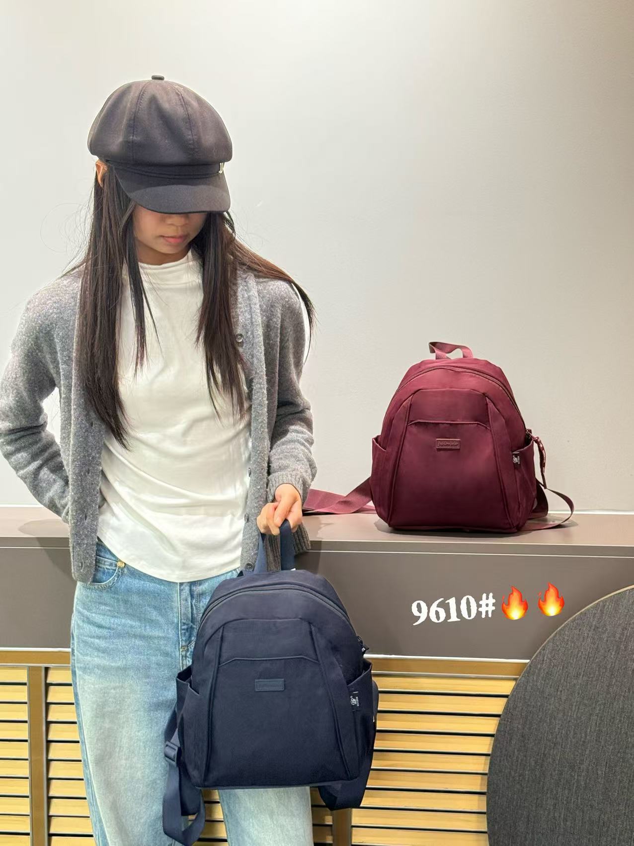 博卜新款时尚双肩包轻便双背男女旅行背包防泼水尼龙布包时尚书包