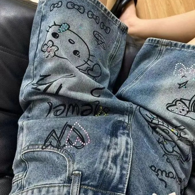American Retro Design Graffiti Print Denim Shorts for Women 2025 Summer New Straight Five-Point Shorts Mid-Length Pants