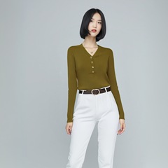 女性用ボトリングシャツ、多用途、2025年秋冬新作Vネックセーター、柔らかくワックスのようなセーター、ファッショナブルなトップス、ドロップシッピング