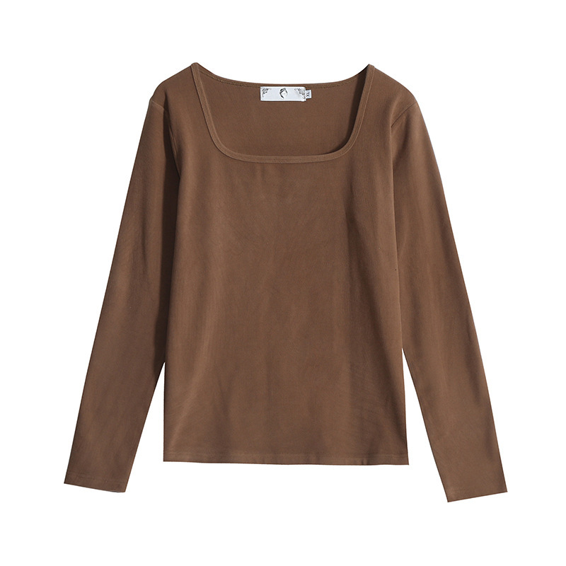 브라운 스퀘어 칼라