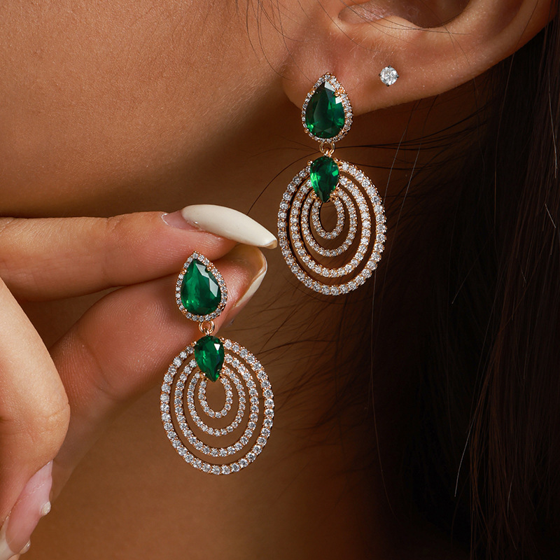 Xuping sintético cuadrado pernos de óxido de circonio estilo temperamento pendientes de cobre chapado pendientes de oro real pendientes para mujeres