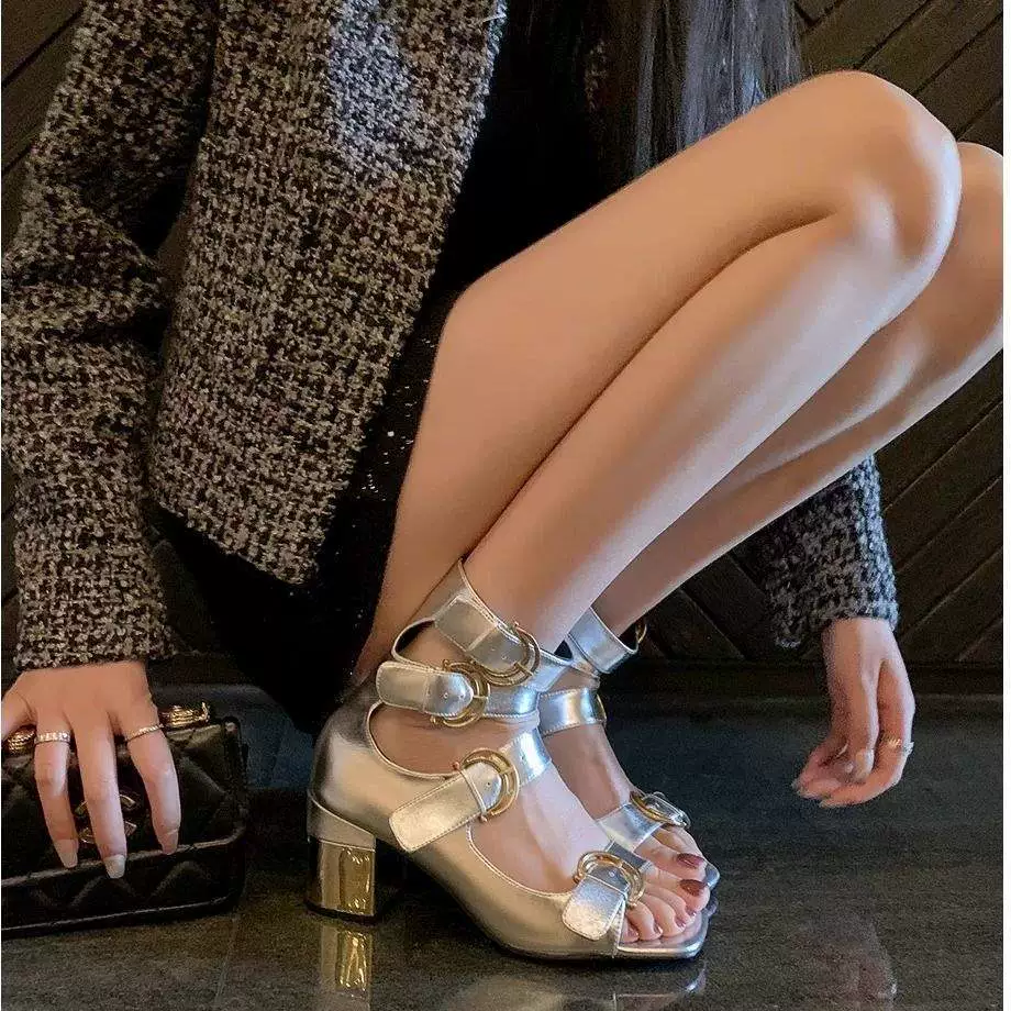 Summer sandals, belt, buckle, internet celebrity