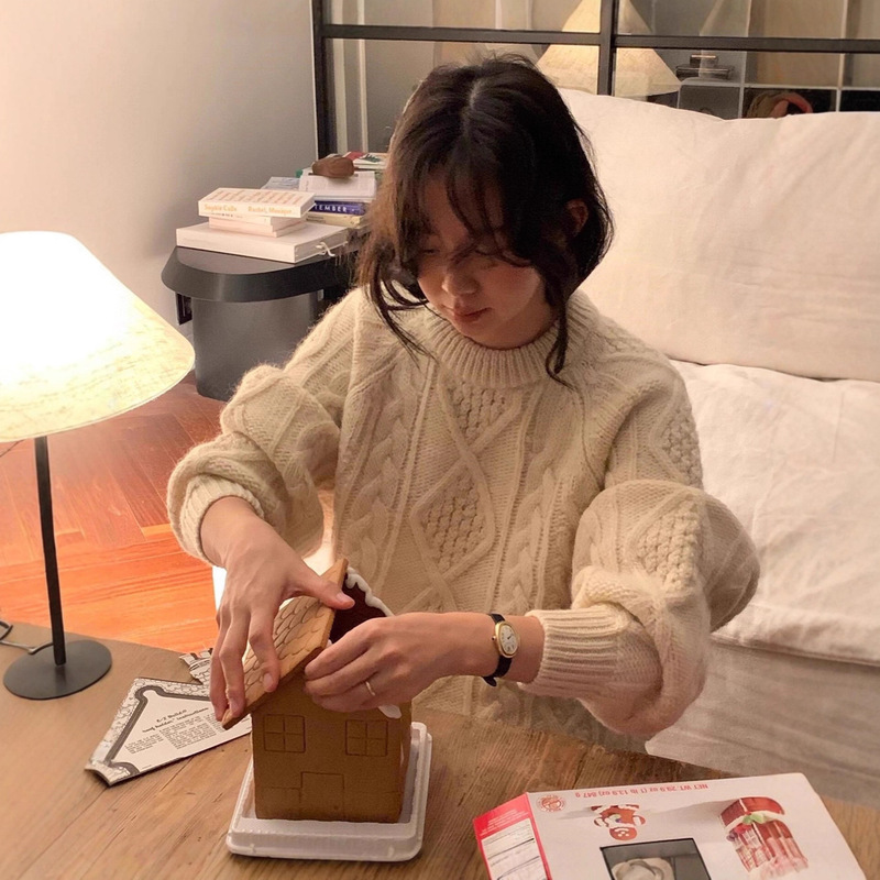Now, Korean Designer Far*En's Twisted Sweater, Wool Korean-Style Women's Clothing, Feve's Same Style Cable Knit Crew Neck Sweater