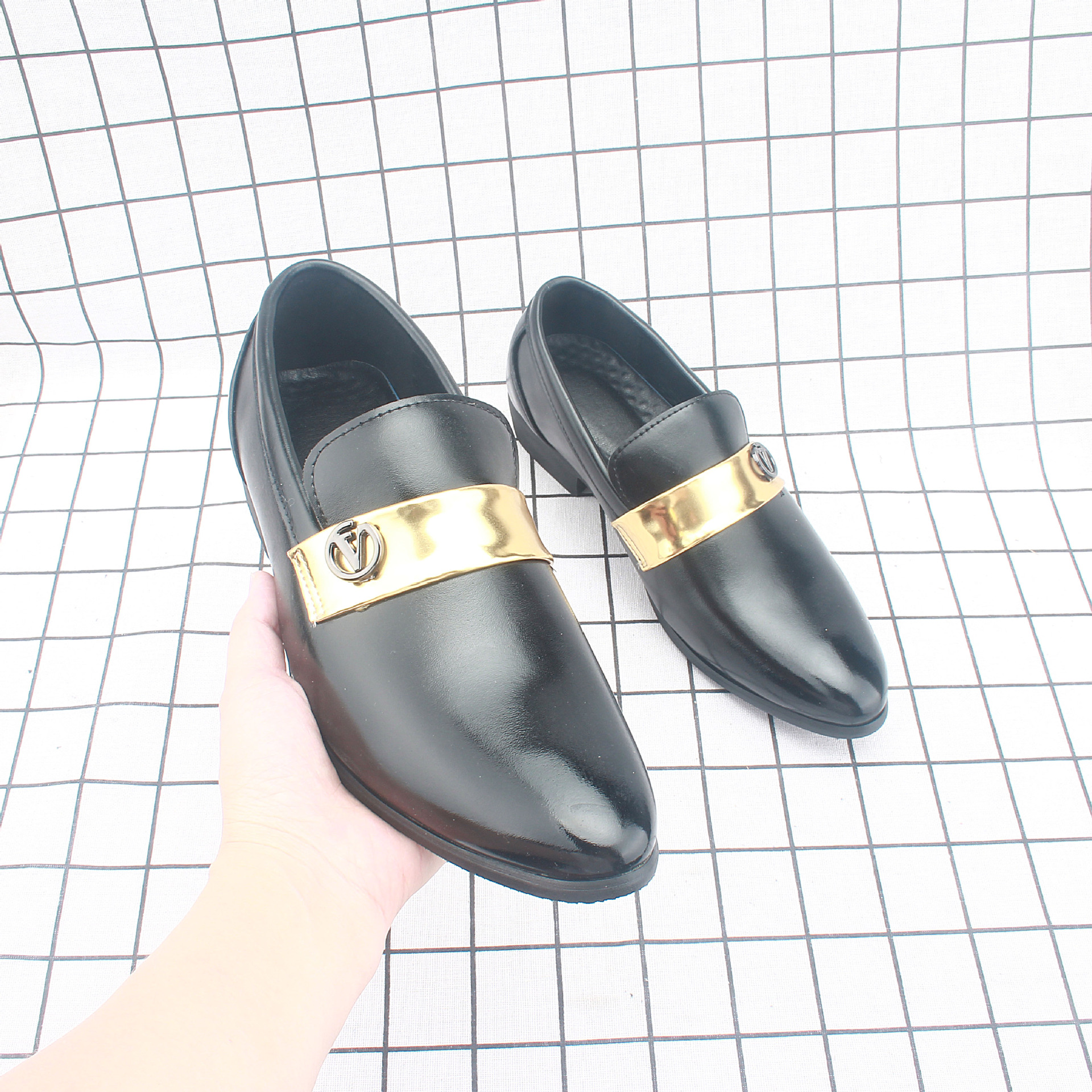 �羳����ʱ���ο�͸����Ь�ļ�����ƤЬ���泱����ͷ�׽ų�Ь3555