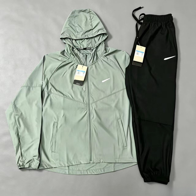 Cross-border sports quick-dry outdoor fitness suit for men, lightweight woven reflective jacket 4747 in stock Cross-border sports quick-dry outdoor fitness suit for men, lightweight woven reflective jacket 4747 in stock