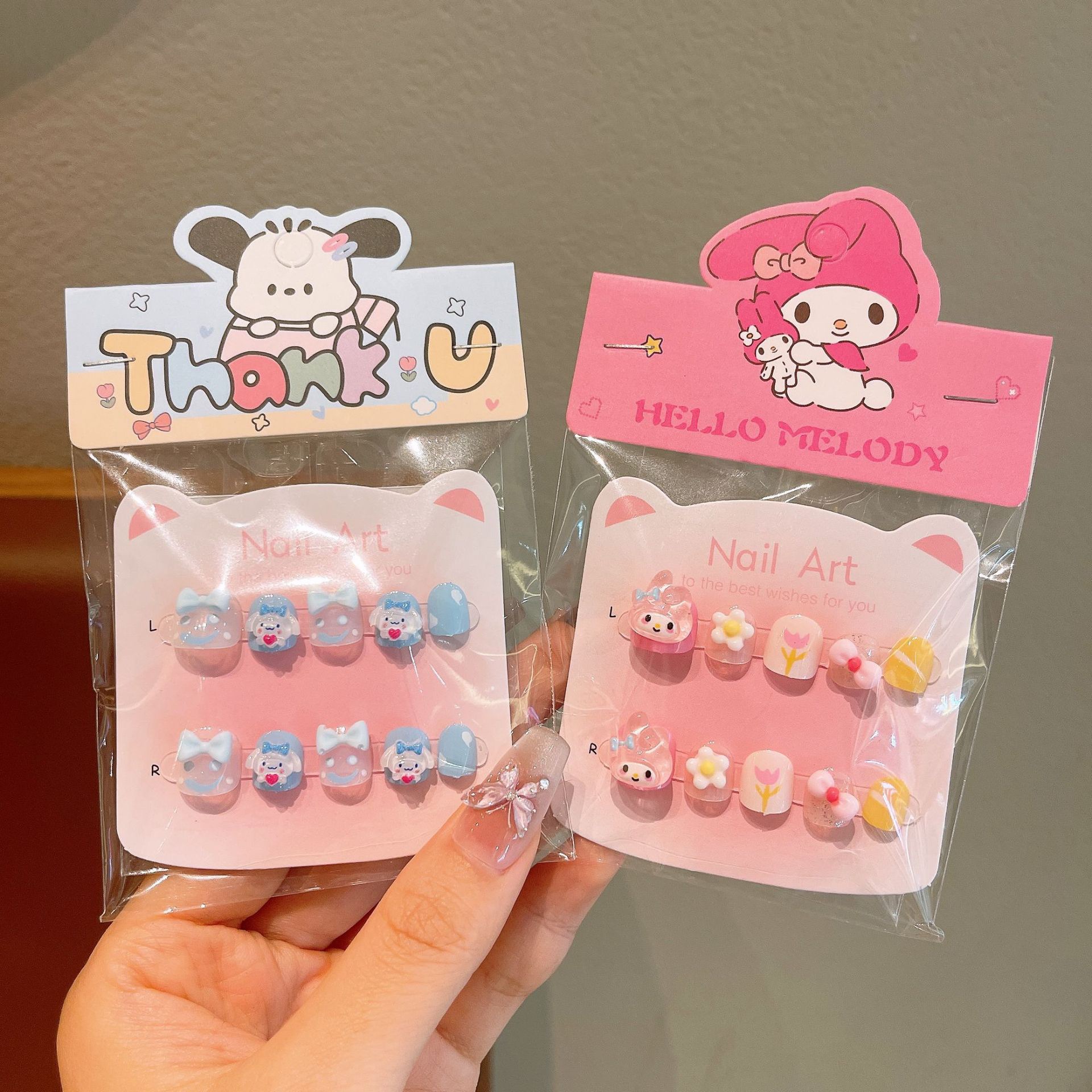 2025 Niños Año Nuevo manicure piezas desmontables niñas desnudas niñas amigas dibujos animados pegatinas de uñas juguetes