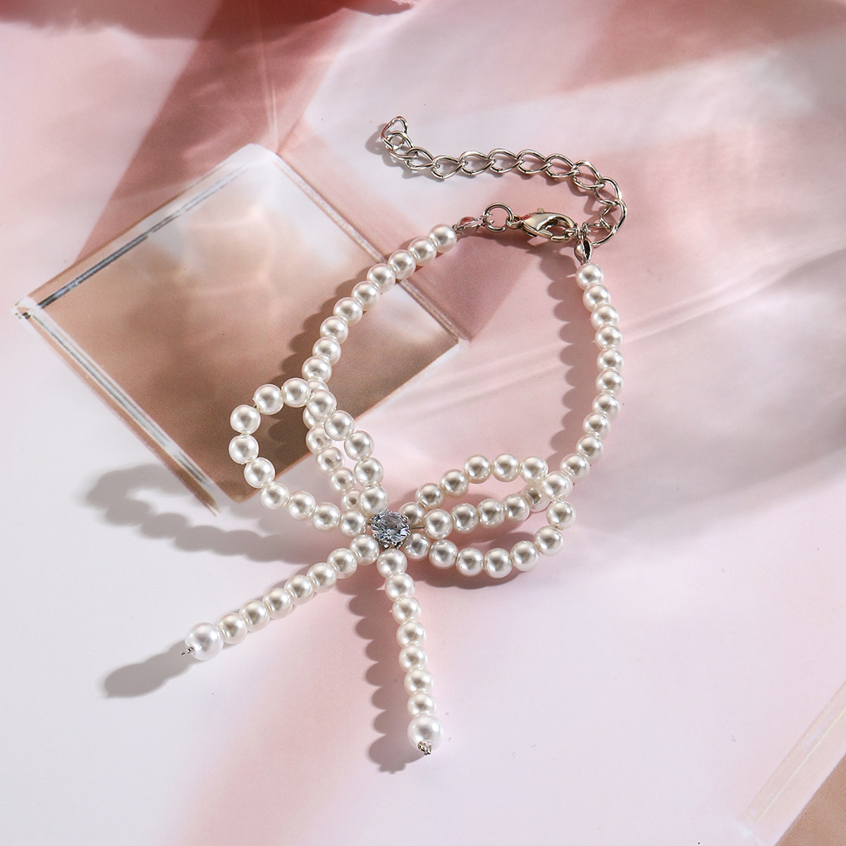 Südkorea Dongdaemun einfache exquisite vielseitige Kristall Perle Ballett Stil Perlen Bogen Halskette Schlüsselbein Kette Halskette_voghion.com