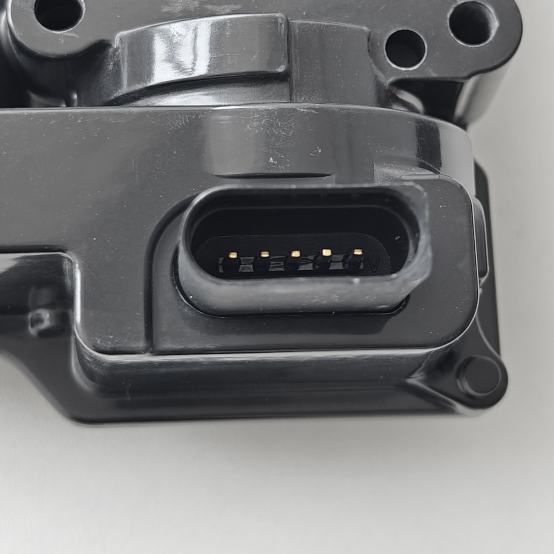Compatible with Volkswagen and Audi throttle body assemblies: 03C128063B, A2C53104475, 03C128063A