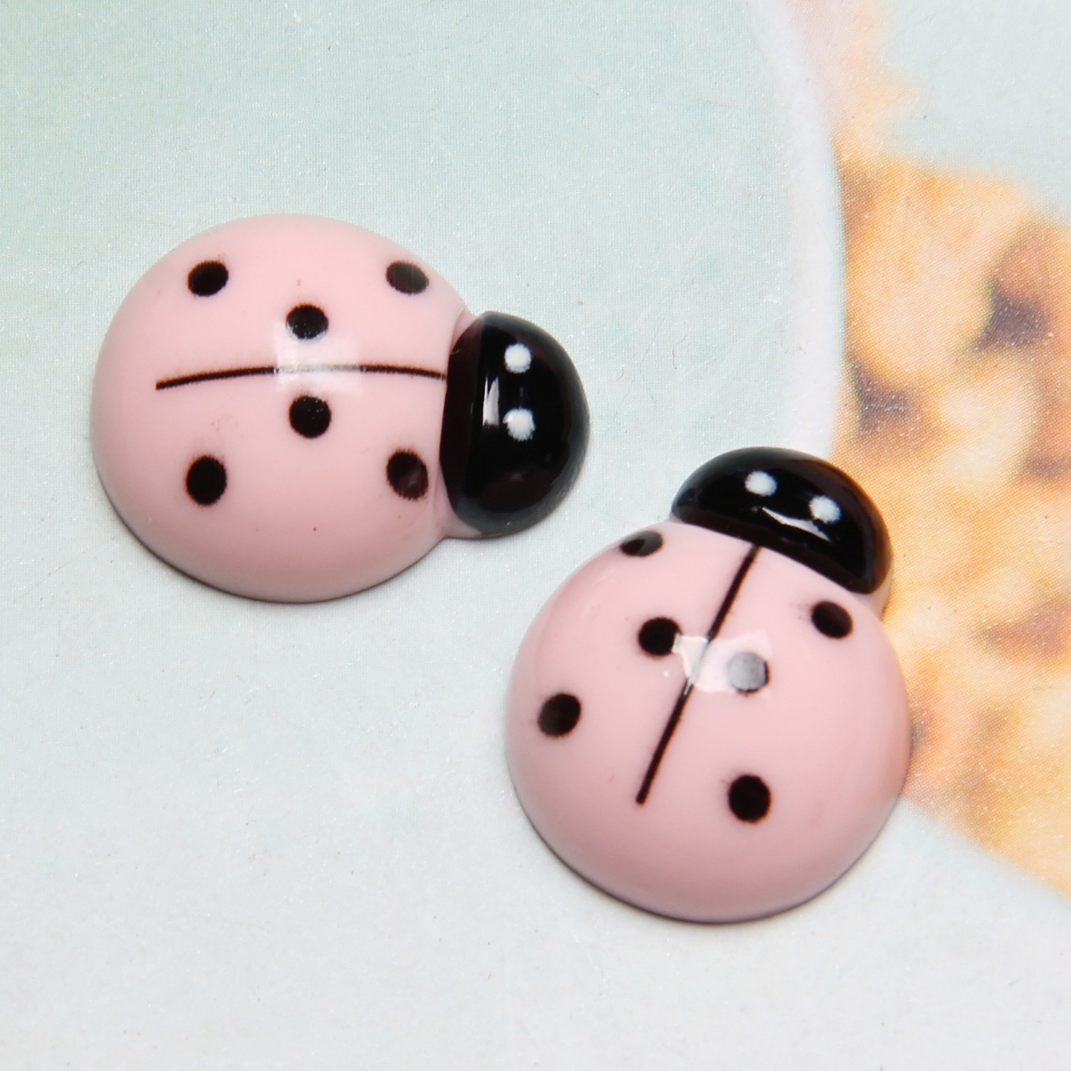 Escarabajo lindo resina crema pegamento accesorios DIY niños horquilla caja del teléfono creativo material de belleza