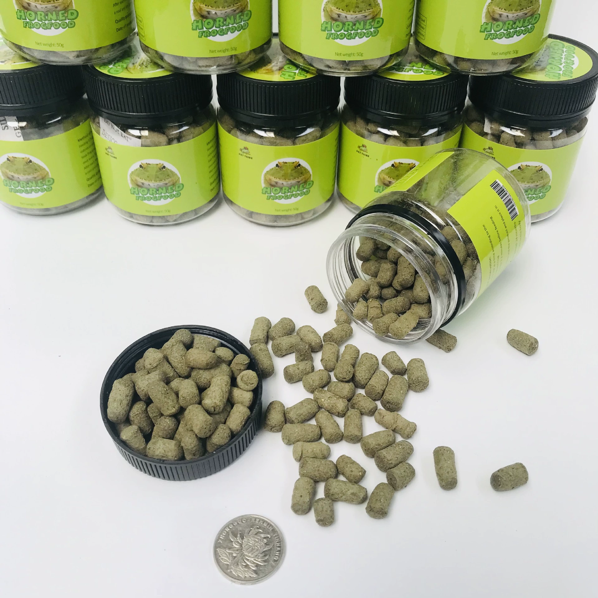 Рогатая лягушка Еда Рогатая лягушка Корм Золотая рогатая лягушка Зеленая рогатая лягушка Повелитель Рогатая лягушка Колокольчик Рогатая лягушка Клоун Лягушка Мята Южноамериканская рогатая лягушка