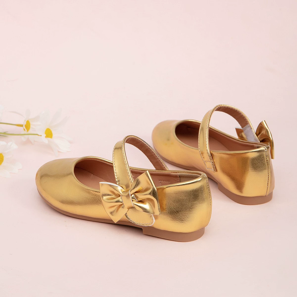 Golden fashionable comfortable shoes for princess with bow, (Cross-border trading), soft sole
