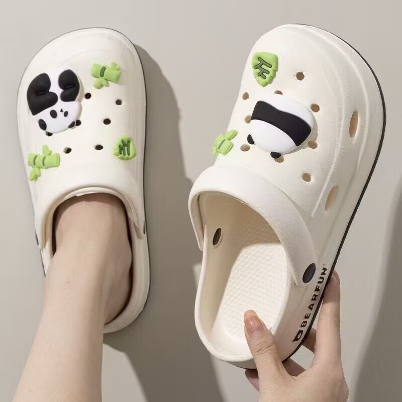 Cave Shoes Women's Dung-feeling Beach Baotou Nurse Cute Garden Platform Sole Sandals New Summer Outer Wear