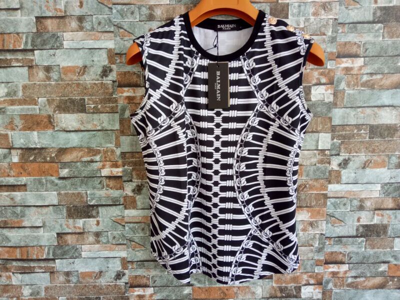 Spring and Summer New Balmain Digital Printed Chain Pattern Shoulder Gold Buckle Sleeveless T-shirt for Women