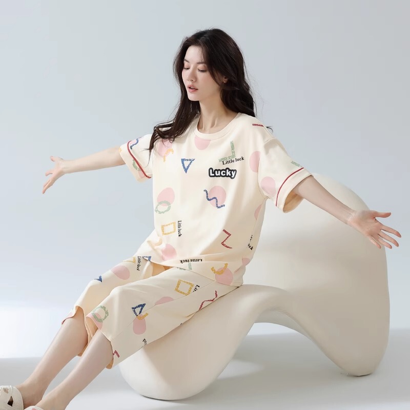 Pure Cotton Pajamas for Women, Summer Casual Style, Fashionable Round Neck, Short-Sleeved Cropped Pants, Air-Conditioned Room Home Clothes Set, Can Be Worn Outside