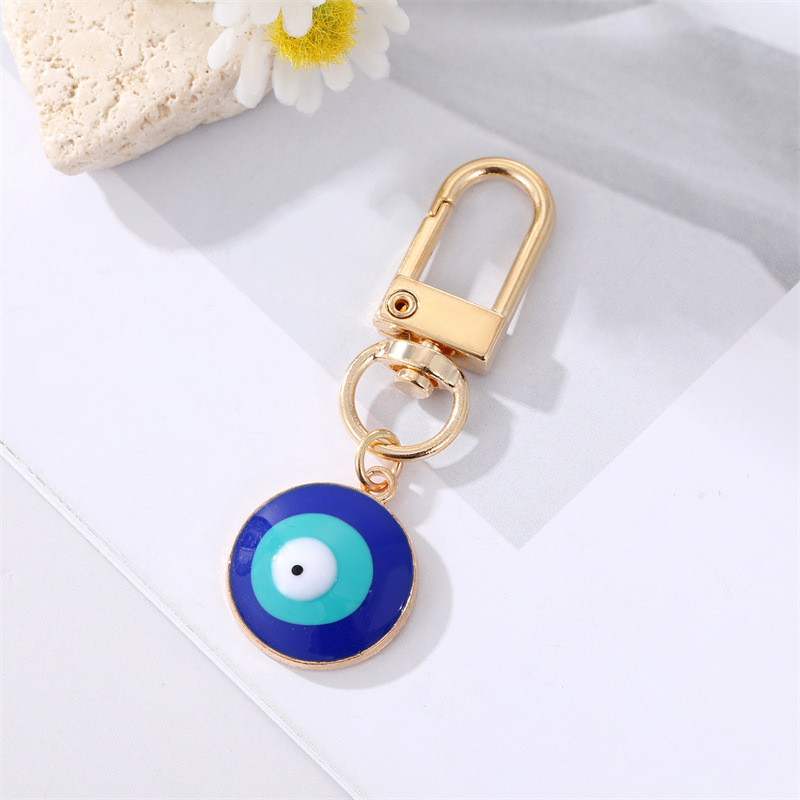 Fashion Diamond Drop Oil Heart-shaped Blue Eyes Keychain display picture 2