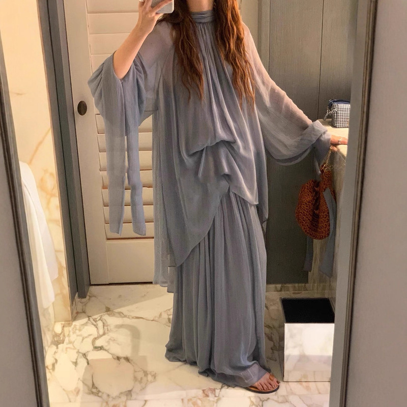 25早秋款法式度假风不规则压褶飘带高领飘逸上衣+半裙|undefined