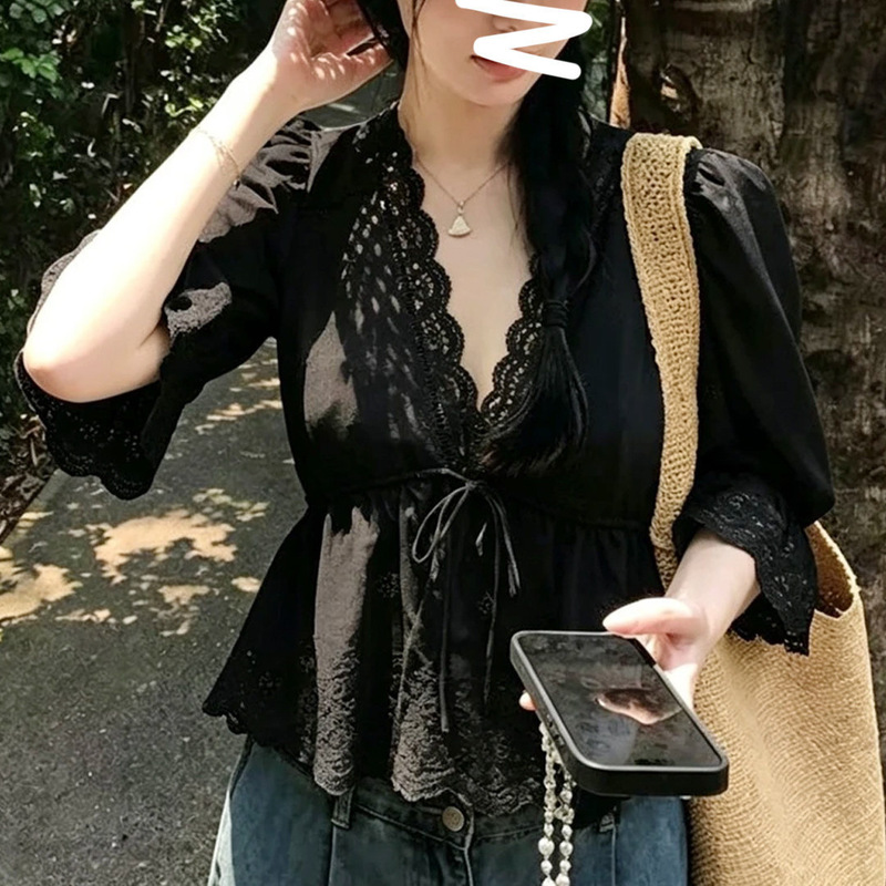 French White Lace Shirt for Women 2026 Summer New Design Cut Out Lace Lace-Up Waist-Cinching Mid-Sleeve Top