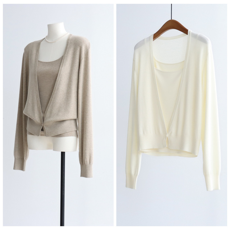 Fashionable Row Style Deep V Neck One-Button Knitwear Autumn and Winter Wool Blended Long-Sleeved Cardigan Outer Commuter Knitwear for Women