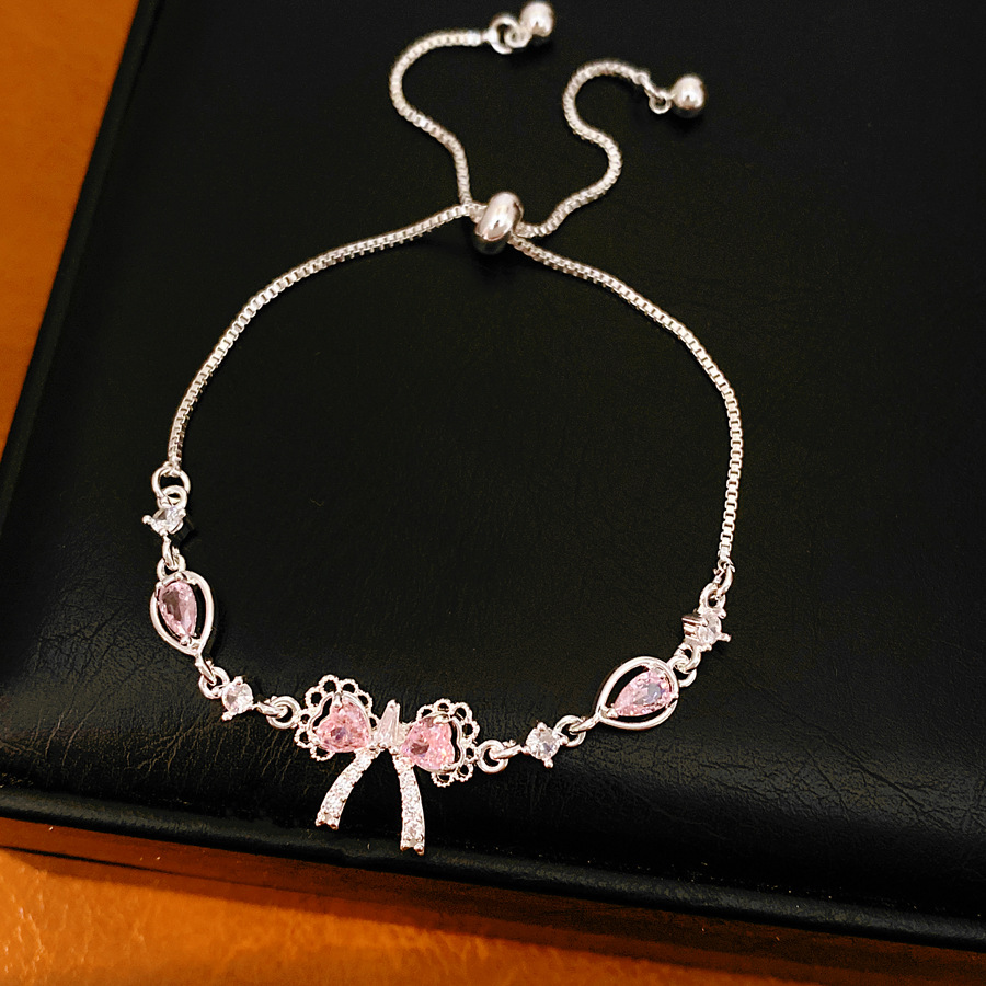 Coreano inns arco de zircon collar de flores lujoso ligero de lujo de alta calidad cadena clavícula fresca y dulce conjunto de joyería
