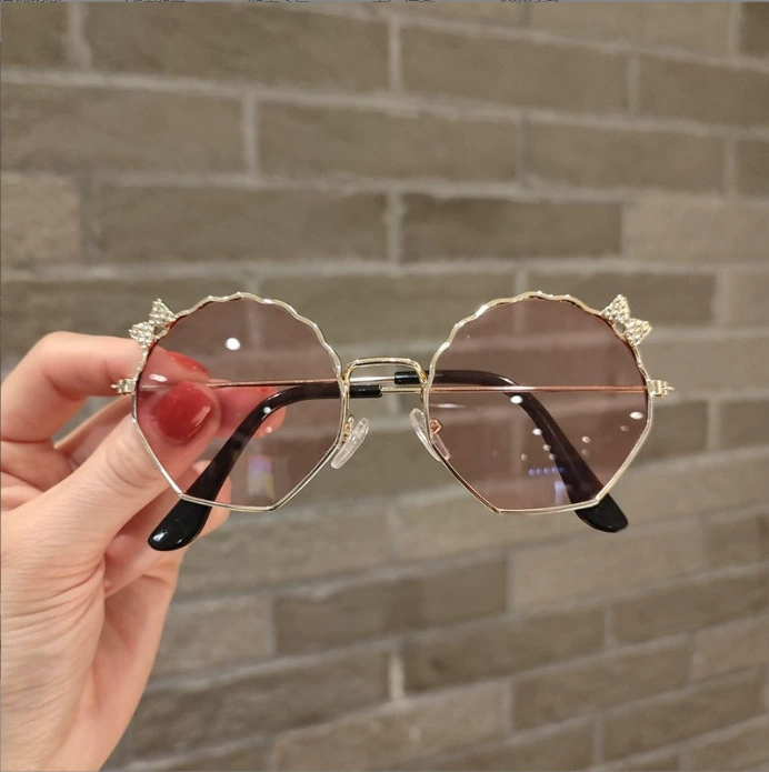 Children's cute sunglasses with bow, UV protection