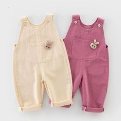 春秋2025流行の女の子の背もたれのズボンの男女の洋風の連体のズボンの赤ちゃんのズボンの秋の服装の潮