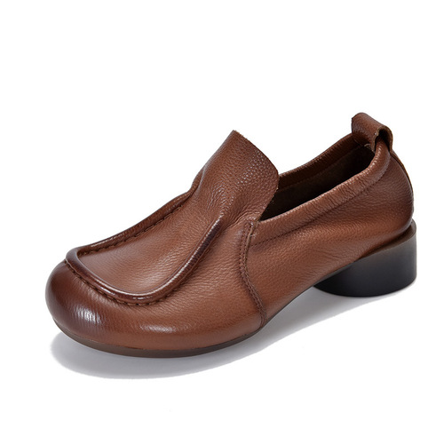 Genuine leather retro single shoes, women's medium heel round toe women's shoes, 2024 spring and summer new style, soft sole, soft leather handmade women's shoes, mother's shoes