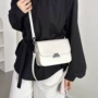 单肩大气女士新款通勤包
