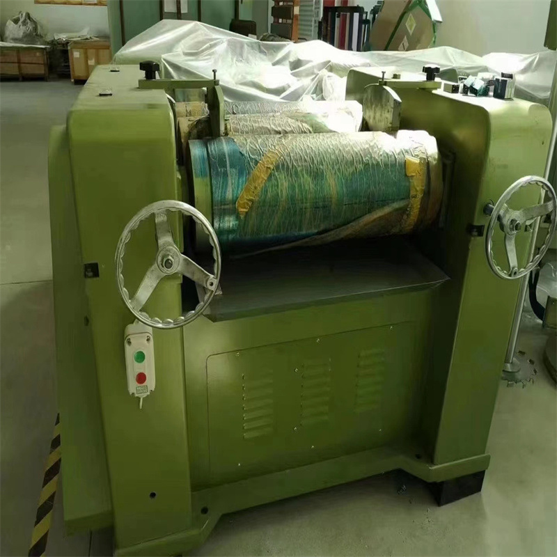 出售二手油墨颜料辗压机 斜三辊研磨机 405型工业生产 回收