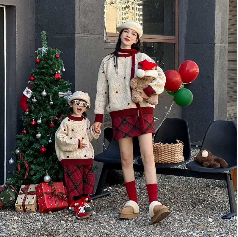 Играйте вместе с матерью и ребенком