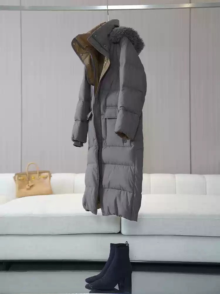 짙은 회색