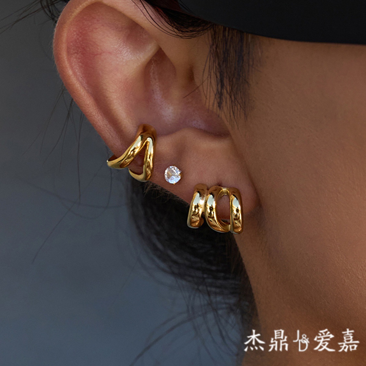 Jieding Cross-border oro 14K acero inoxidable tres capas aretes huecos de lujo ligero pendientes de alta gama joyería de acero de titanio europeo y americano mujeres