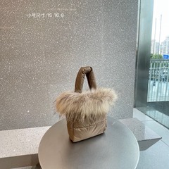 简约轻便尼龙毛毛包女个性小巧夹棉手提包百搭车缝线单肩斜挎包潮