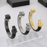 Производитель источник источников ювелирных украшений из нержавеющей стали, личностного панк -стиля, доминирующего волчья голова титанового стали, открывающее кожаное браслет