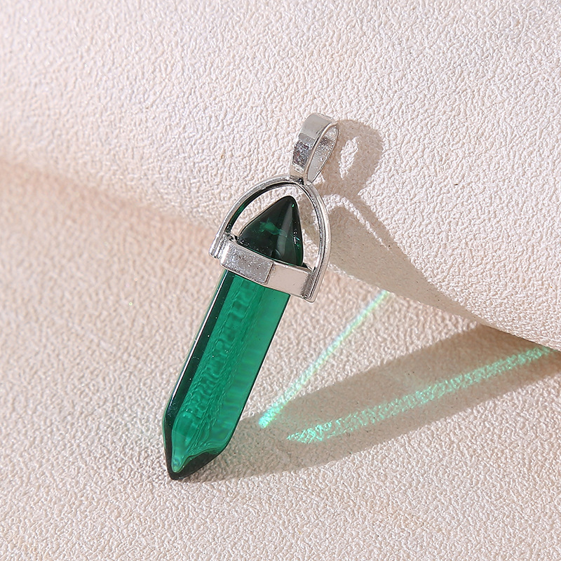 Venta caliente transfronteriza piedra natural amatista cristal rosa colgante de columna hexagonal collar de bala de doble punta colgante único al por mayor