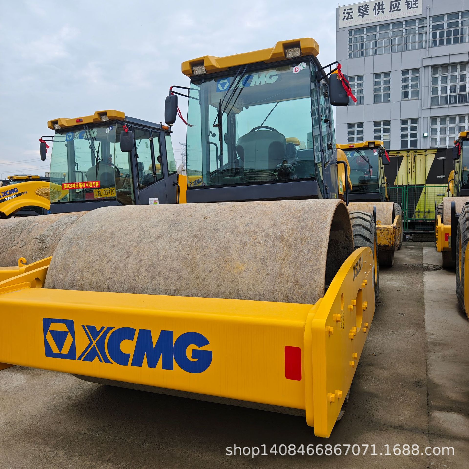 二手徐工22吨震动压路机，二手20吨柳工振动压路机，26吨压路机