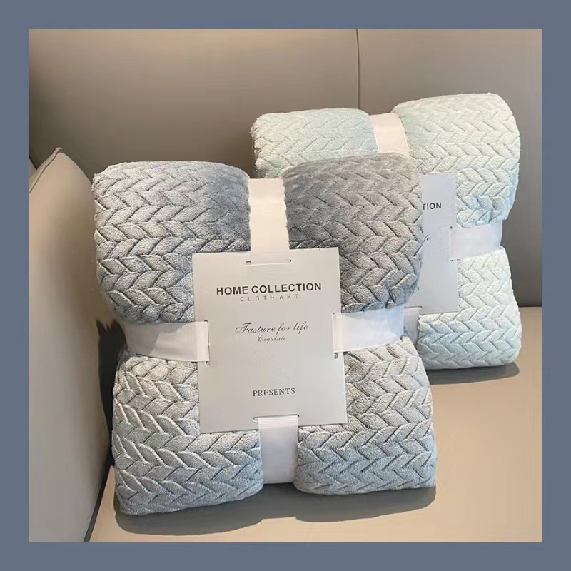 Cross-border throw blankets and sheets, napping blankets, flannel gift blankets, summer coral velvet air conditioning blankets, cover blankets, factory wholesale