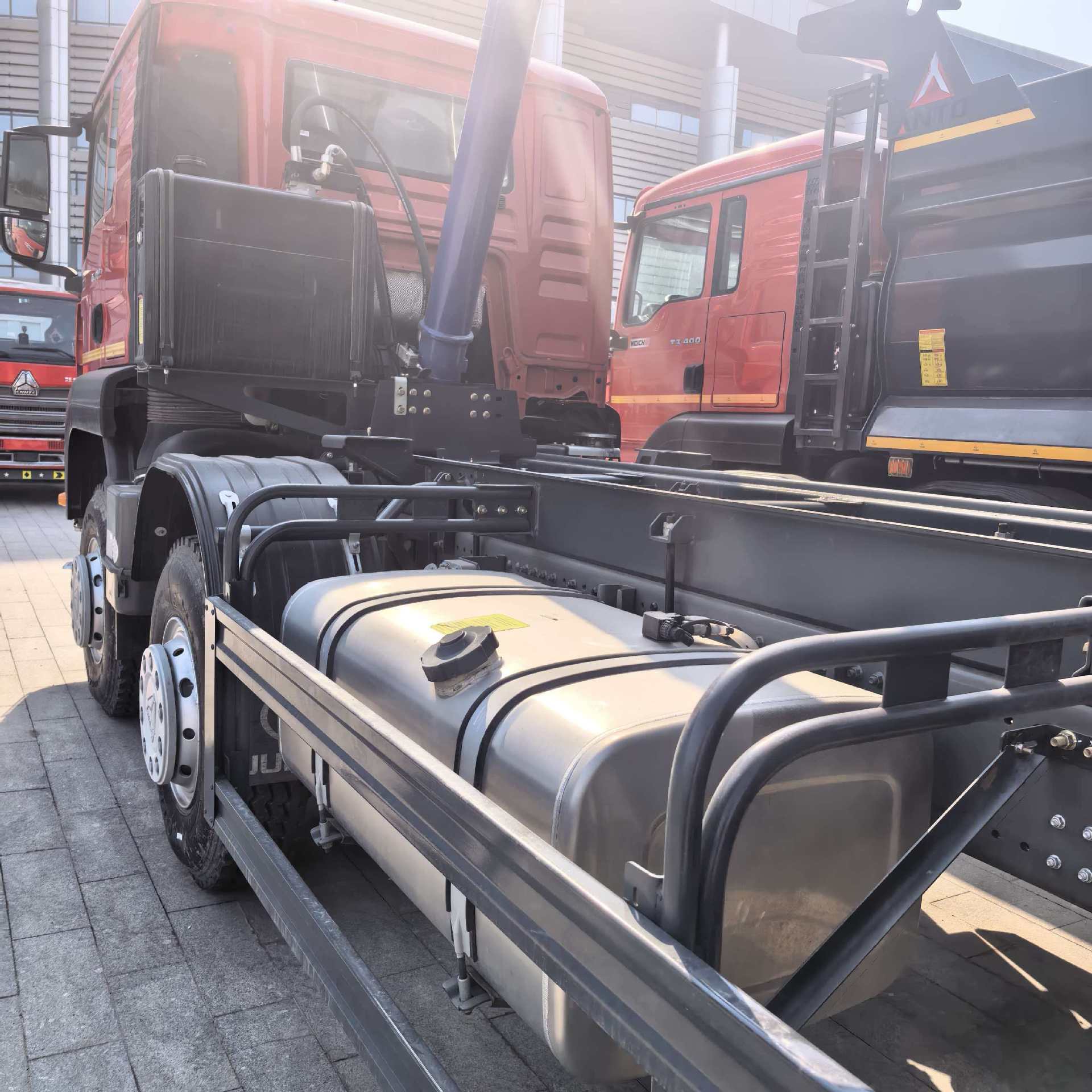 Cross-border Sinotruk HOWO 8X4 dump truck, front four-wheel rear eight-wheel muck truck, African Sinotruk HOWO tipper muck truck