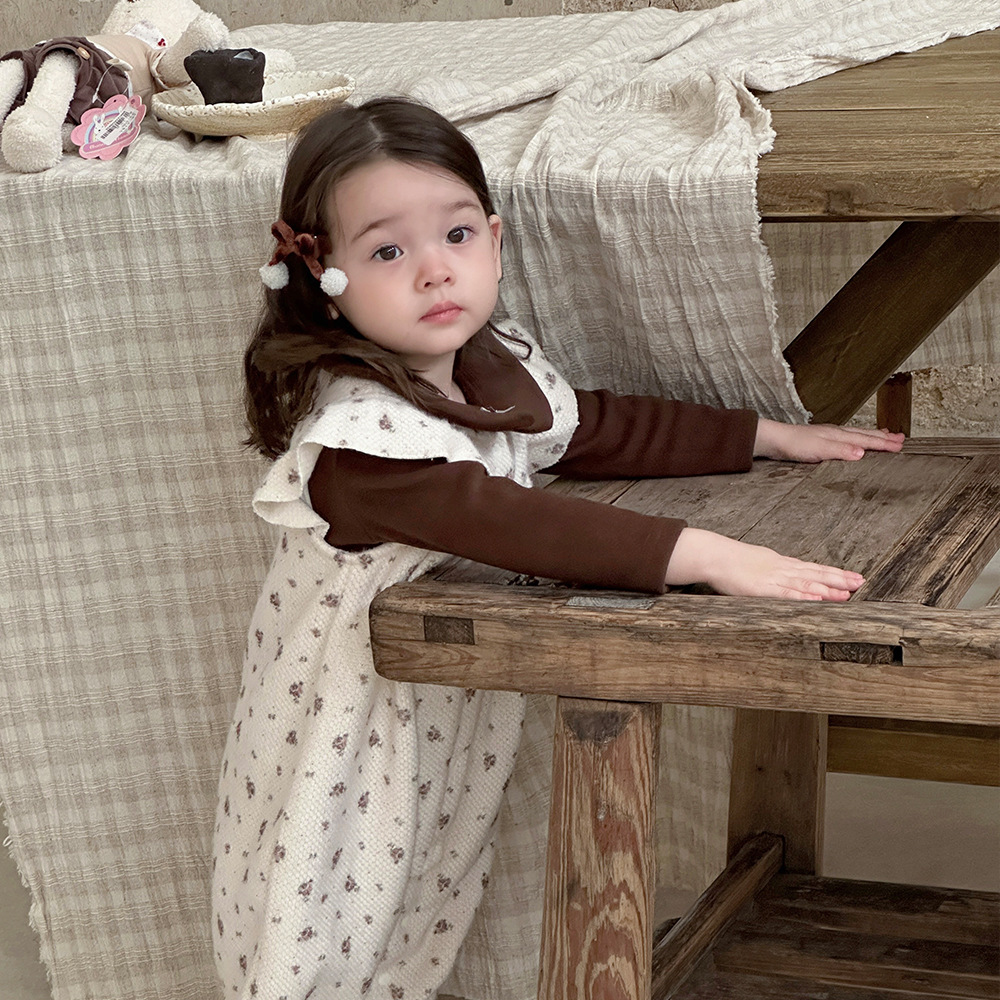 2024 otoño e invierno nuevo producto mameluco para bebé traje de ropa para niños niña bebé de una pieza traje de escalada floral francés de dos piezas