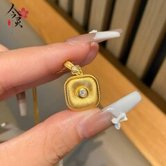 沙金饰品福运平安扣方形吊坠项链女款仿真金小众轻奢高级感颈链