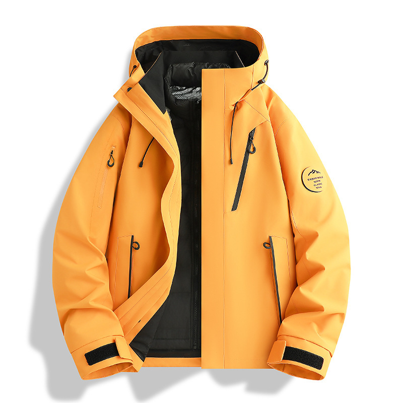 Outdoor Three-In-One Detachable Warm Jacket for Men, Hooded Waterproof and Windproof Coat, Couple Style Trendy Mountaineering Clothing Outdoor Three-In-One Detachable Warm Jacket for Men, Hooded Waterproof and Windproof Coat, Couple Style Trendy Mountaineering Clothing