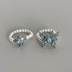 Sweet and Cool Style Butterfly Bead Decorated Ring for Women, Unique Design with a Sense of Sophistication and Cool Aura