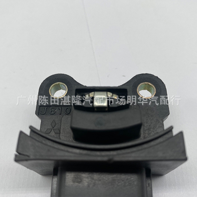 J810(4)