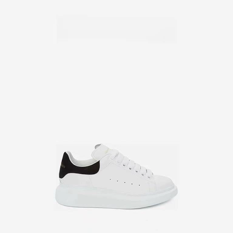 White shoes for beloved, sneakers