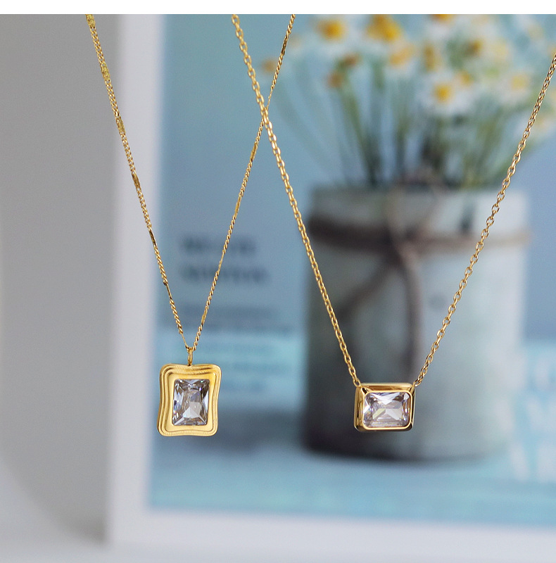 French Style Geometric Titanium Steel Zircon Pendant Necklace 1 Piece