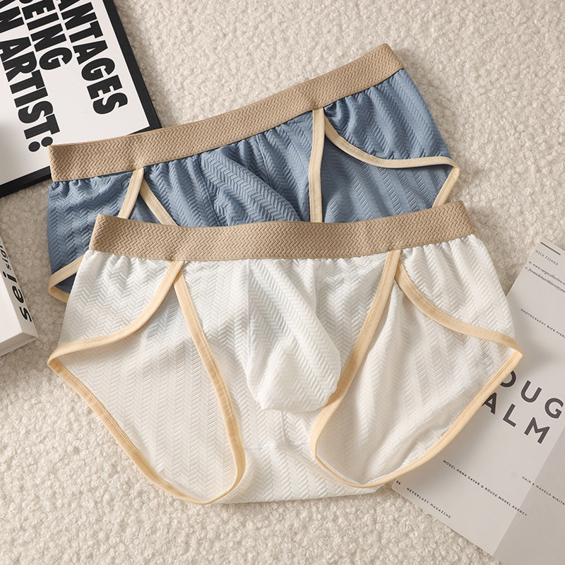 Foreign Trade Ice Silk Briefs, Men's Sexy High-Cut Low-Waist Small Triangle Men's Contrasting Color Underwear, Comfortable and Breathable for Boys
