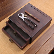 �ն������һ�p���ռ{�в��P䓲��Q��ľ�ֲ�P����_�����ֲ��