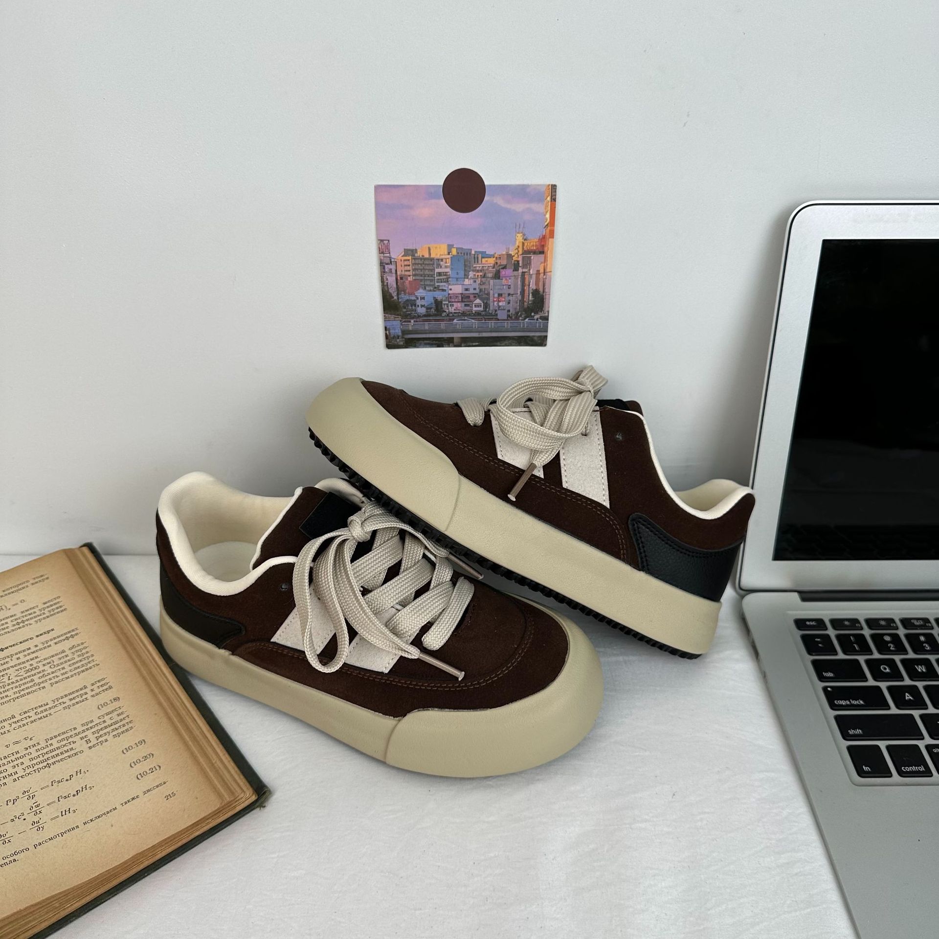 Zapatos de pan de crema retro ins street shooting estudiantes deportes zapatos casuales de todo fósforo 2024 otoño e invierno nuevo tablero 6593