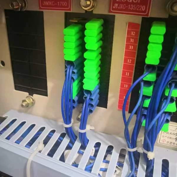 Изоляционная муфта для релейных клемм, полный ассортимент моделей и спецификаций, комбинированная боковая крышка, аксессуары для рельсового транспорта, локомотив.